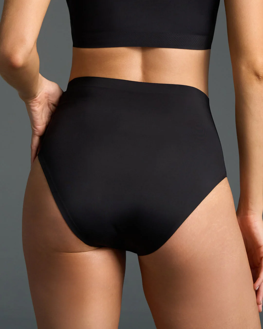 Black Pain Free T-Shirt Bra and High-Waisted Set - Image 3